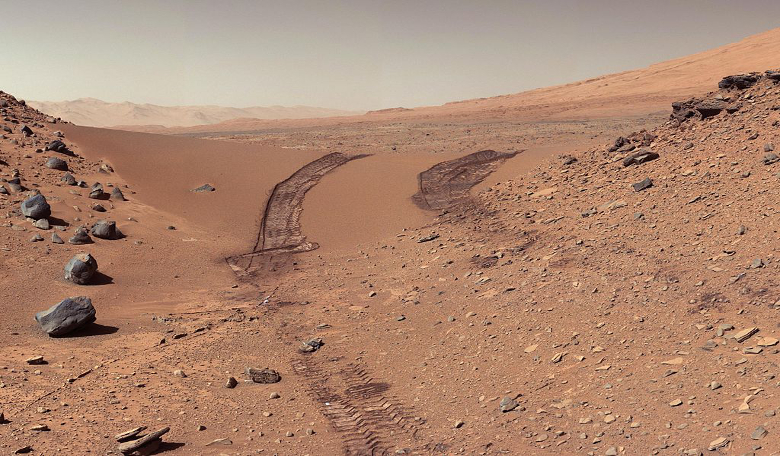 A view of the martian surface as seen by Curiosity. Image: NASA/JPL-Caltech/MSSS