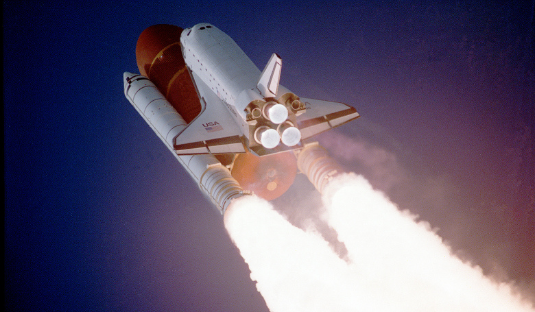 Space Shuttle Atlantis taking flight on its STS-27 mission. Image: NASA on the Commons