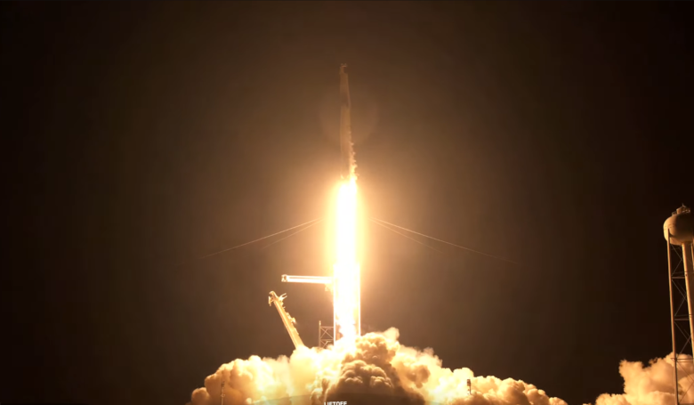 The all-civilian crew members for the Inspiration4 mission blast off from Kennedy Space Center at 8:02 pm EDT atop a SpaceX Falcon 9 rocket. Image: SpaceX