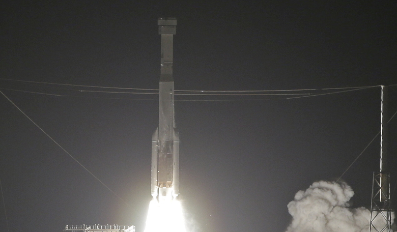 A United Launch Alliance Atlas V rocket carrying the Boeing Starliner crew capsule on an Orbital Flight Test to the ISS lifts off from Space Launch Complex 41 at Cape Canaveral Air Force station, 20 December, 2019. Image: NASA