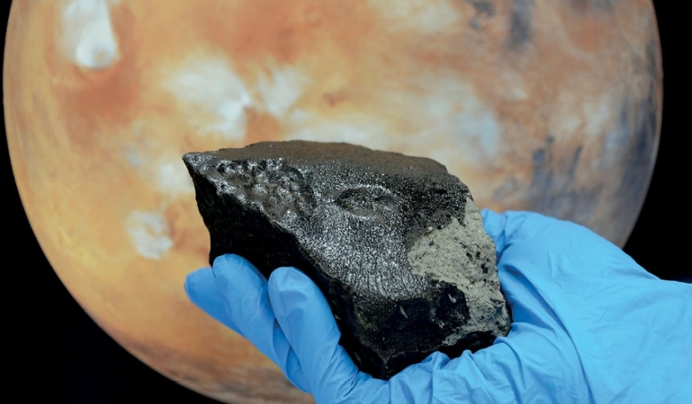 While awaiting sample return missions from Mars, our only way to study martian rocks in the laboratory is with meteorites.